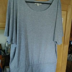 New gray plus top